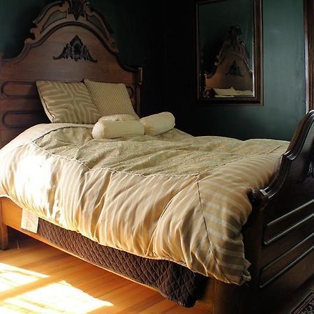 セント・ジョセフ ウイスキー マンション Bed & Breakfast 部屋 写真