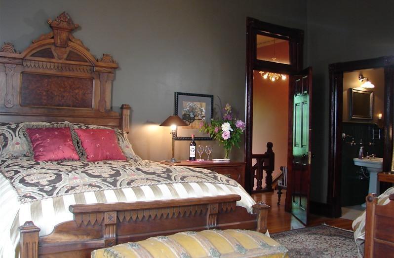 セント・ジョセフ ウイスキー マンション Bed & Breakfast 部屋 写真