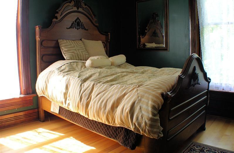 セント・ジョセフ ウイスキー マンション Bed & Breakfast 部屋 写真
